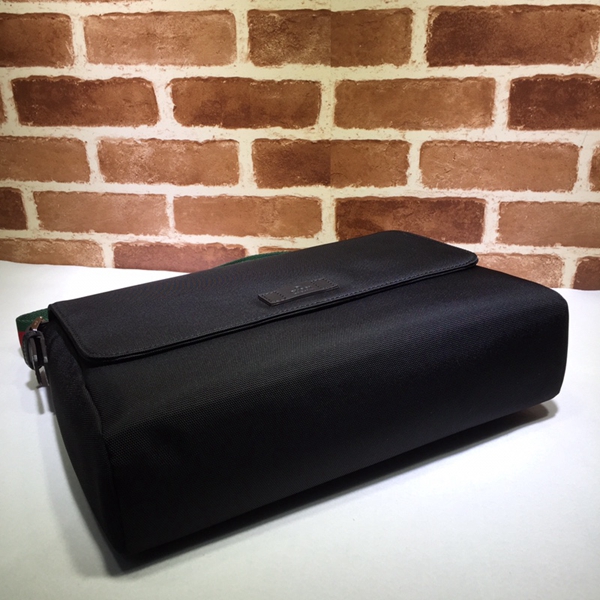 グッチバッグ着用イメージ